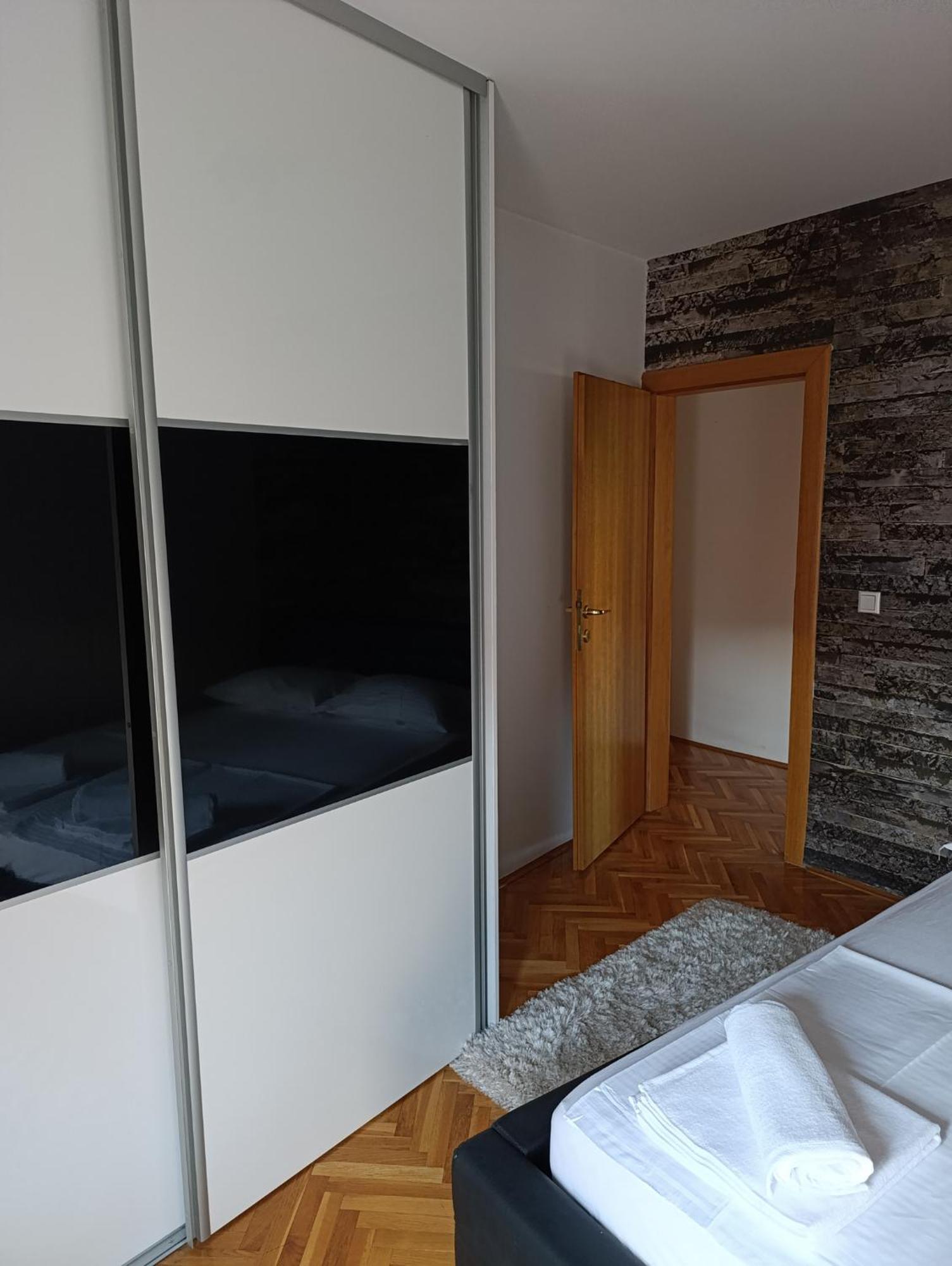 Dream View Apartment *
