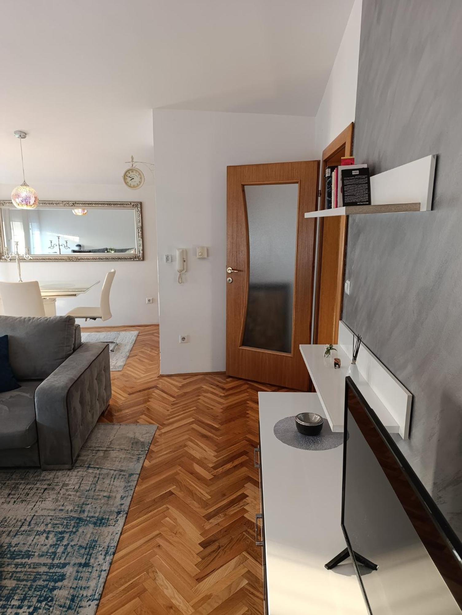 Apartment Dream View